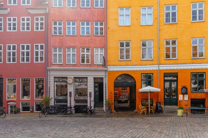 Private 90-Minute Walking Tour in Stockholm - Knowledgeable and Kind Guides