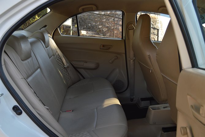Private A/c Transfer Mount Abu to Jaipur ( 4 Seat A/c Sedan ) - Customer Reviews