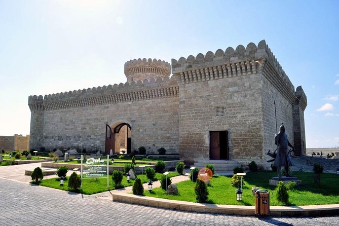 Private Absheron Peninsula Atesgah Temple & Fire Mountain - Accessibility Considerations