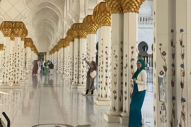 Private Abu Dhabi City Tour With Free Louver Museum Ticket - Accessibility and Health Considerations