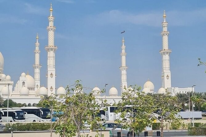 Private Abu Dhabi City Tour With Free Louver Museum Ticket - Proximity to Public Transportation