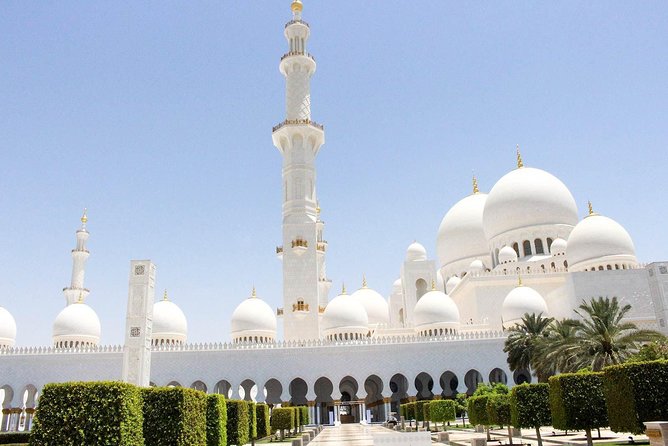 Private Abu Dhabi City Tour With Louvre Museum & Lunch - Pickup and Drop-off