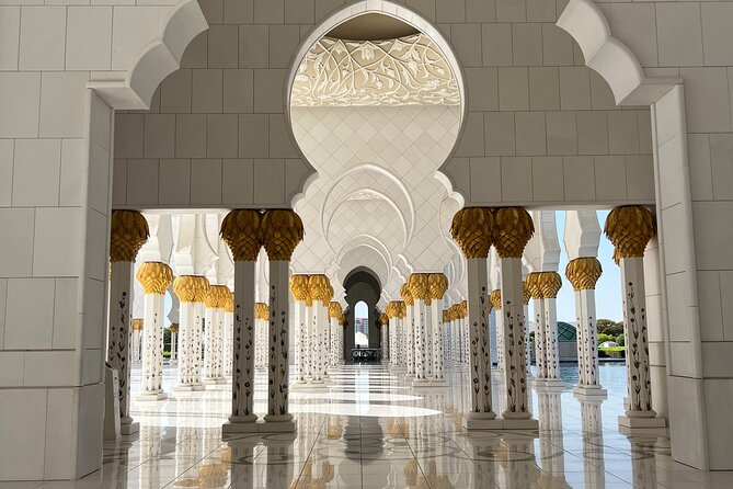 Private Abu Dhabi Grand Mosque Tour From Dubai - Meeting and Pickup Details