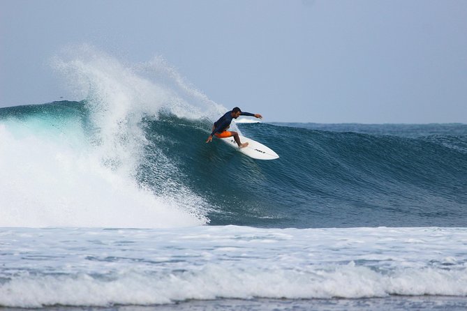 Private Advanced Surfing Lessons in the Basque Country - Key Points