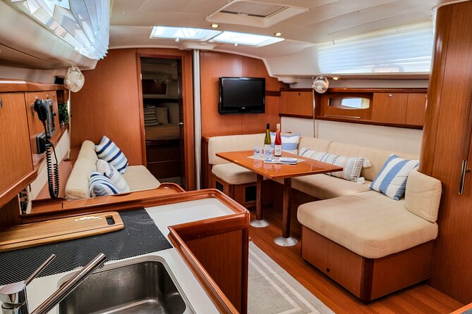 Private Afternoon Sailing/Dolphin & History Tours on Mystique - Reviews and Feedback