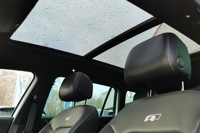 Private Airport and City Transfer in Panoramic Roof Station Wagon - Convenient Features