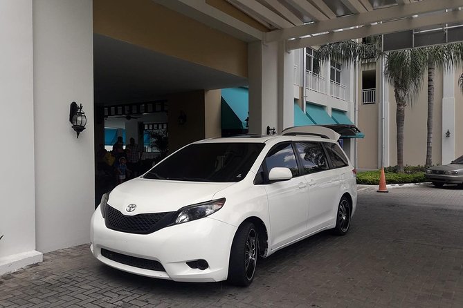 Private Airport or Hotel Pick up Service - Exceptional Service