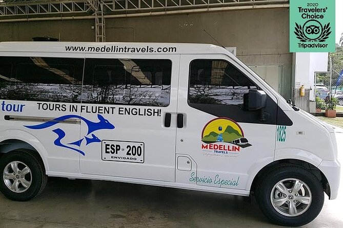 Private Airport Pickup Service in Medellin for You and Your Group - Key Points