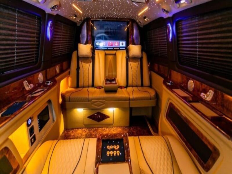 Private Airport Transfer - Accessibility Options