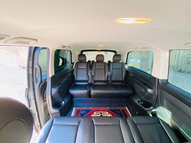 Private Airport Transfer - Vehicle Information
