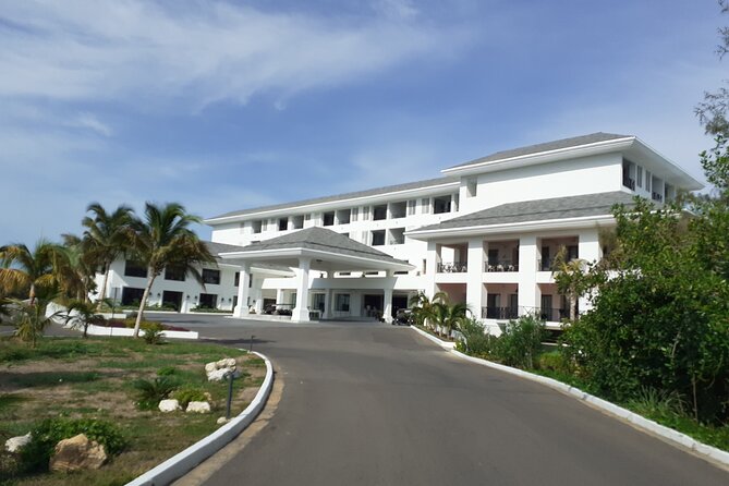 Private Airport Transfer Excellence Oyster Bay - Booking Your Stay