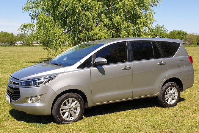 Private Airport Transfer: EZE X Buenos Aires - Communication and Updates