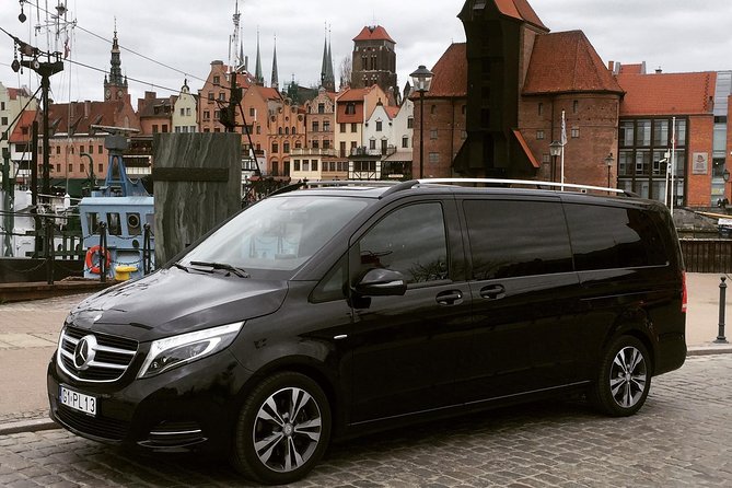Private Airport Transfer: From Gdansk Airport to Gdynia (PAX 7) - Pickup and Drop-off Details