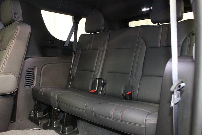 Private Airport Transfer From JFK LGA and EWR to Manhattan - Airport Pickup and Drop-off