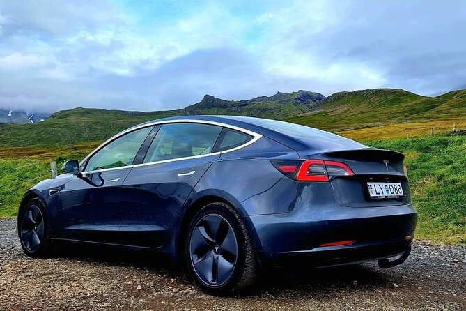 Private Airport Transfer From Keflavik to Reykjavik Capital - Inclusive Amenities