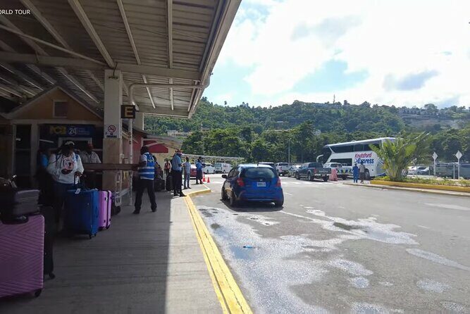 Private Airport transfer from MBJ to & from Hotel's in Ochi Rios - Who Will Benefit Most?