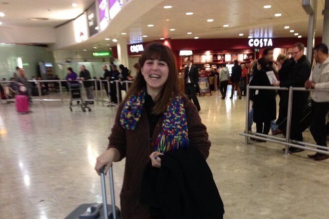 Private Airport Transfer From or to Edinburgh Airport (One Way Transfer) - Accessibility and Children