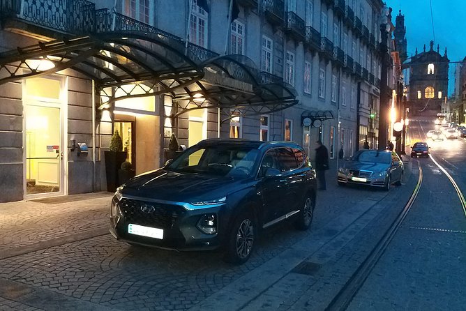 Private Airport Transfer From Porto to Vigo - Professional Drivers and Amenities