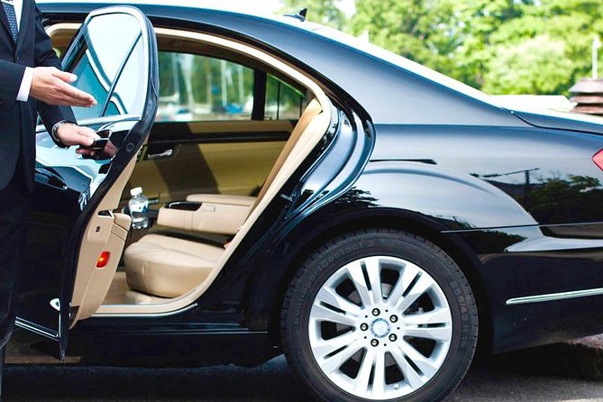 Private Airport Transfer From San Francisco Union Square To SFO - Vehicle Options