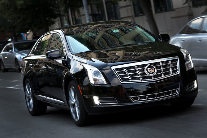 Private Airport Transfer From SFO to Yountville, Napa Valley - Vehicle Options and Capacity