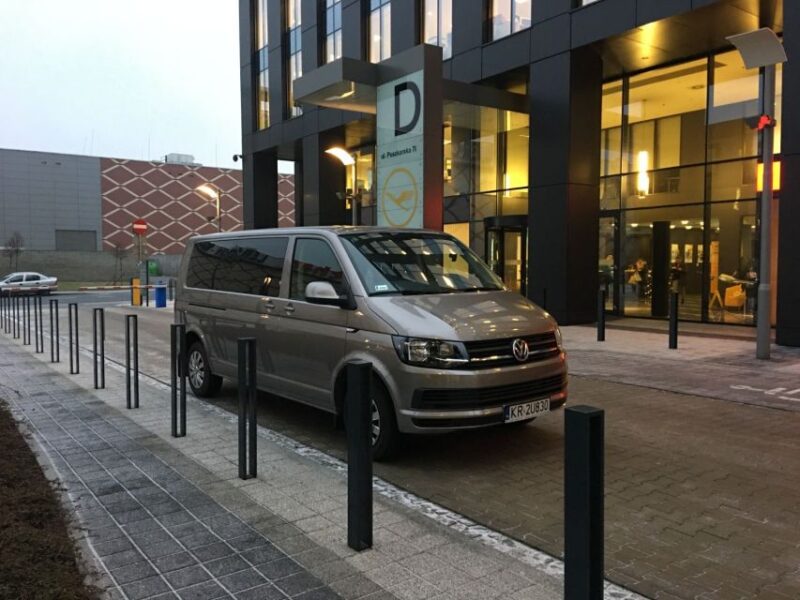 Private Airport Transfer From/To Krakow Balice Airport - Included Amenities