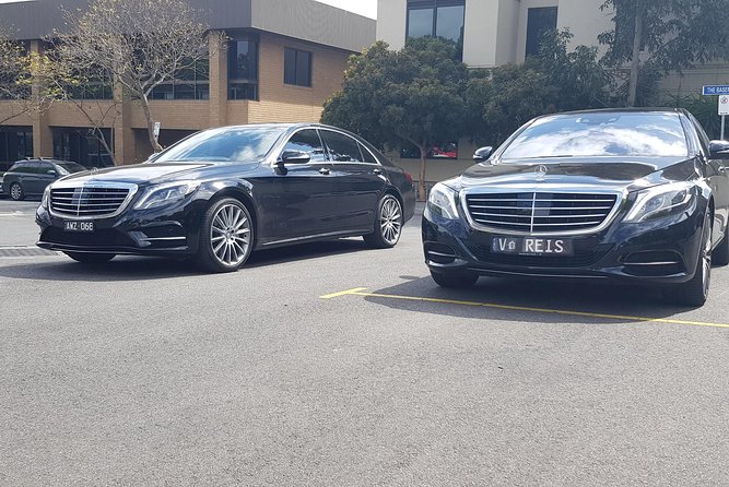 Private Airport Transfer in Melbourne City in Luxury Vehicles - Vehicle Types and Features
