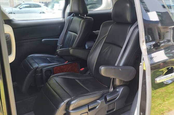 Private Airport Transfer in Singapore - Maxi Cab Limousine & Minibus Services