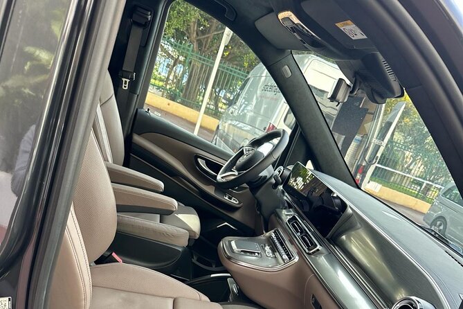 Private Airport Transfer Marseille Airport to Barcelone - Accessibility and Amenities