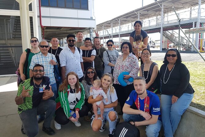 Private Airport Transfer: Nadi Airport to Hotel - Vehicle and Luggage Information