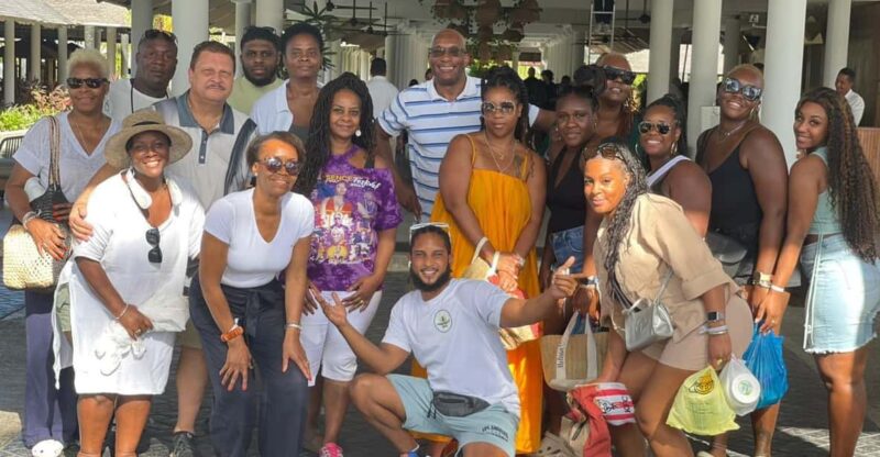 Private Airport Transfer Santo Domingo To Punta Cana - Driver and Assistance