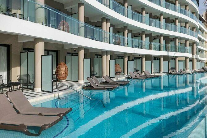 Private Airport Transfer to Ocean Coral Spring Resort - A Closer Look at the Private Transfer Experience