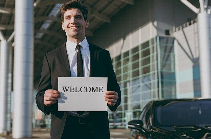Private Airport Transfer to Vancouver Downtown and Canada Harbour - Who Will Benefit Most?