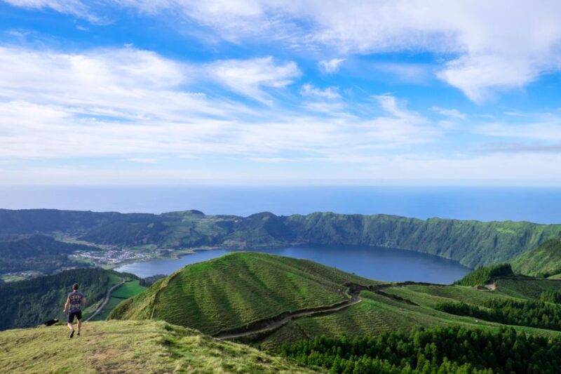 Private Airport Transfer With Sete Cidades Tour Included - Transfer and Pickup Details