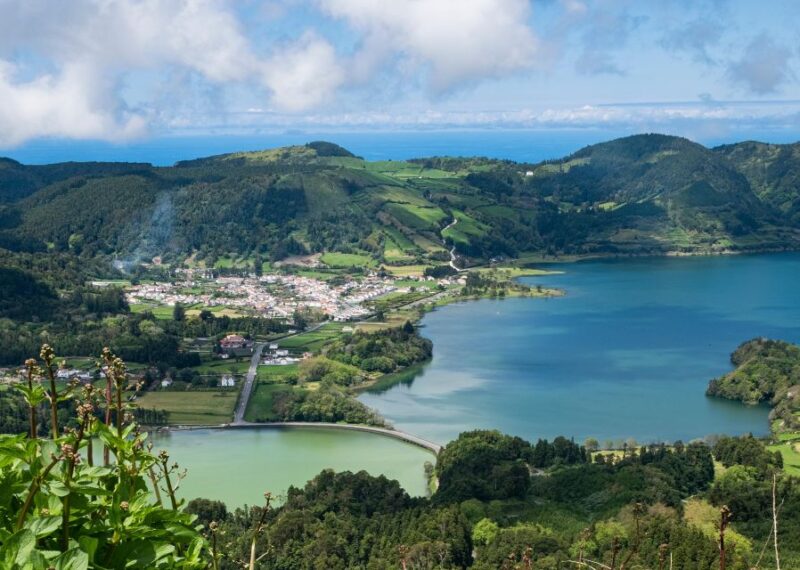 Private Airport Transfer With Sete Cidades Tour Included - Itinerary Highlights