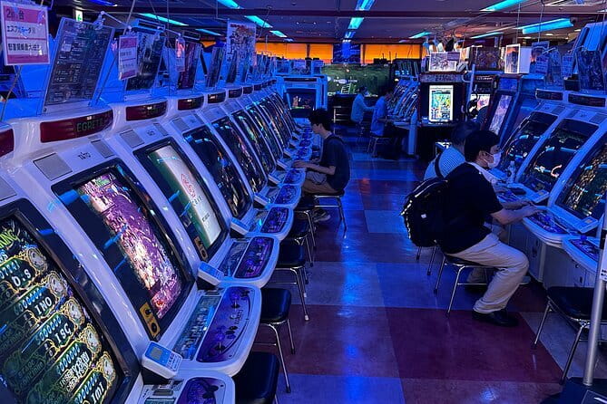 Private Akihabara Retro Tokyo Anime Game Maid Cafe Tour W/ Pickup - Pickup and Meeting Points
