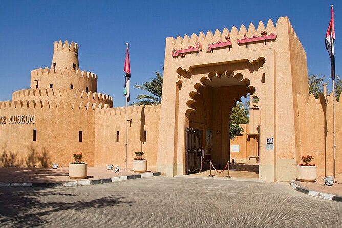 Private Al Ain Tour by 4x4 Vehicle With Zoo Tickets - Accessibility Features