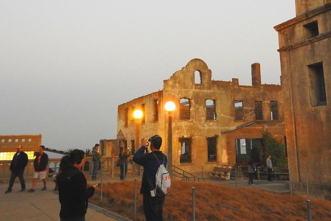 Private Alcatraz Night Tour and San Francisco City Tour Combo - Tips and Gratuities for Guides