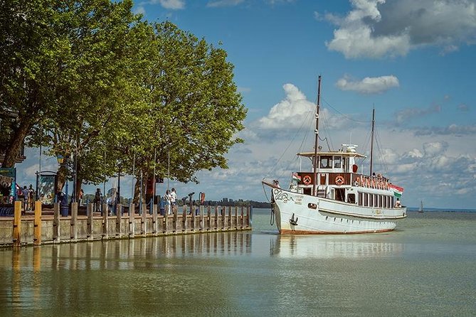 Private All Day Lake Balaton Tour From Budapest With Lunch - Positive Guest Reviews