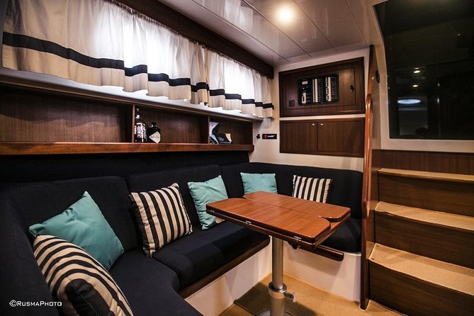 Private Amalfi Coast Tour With Apreamare 38FT DIAMOND - Frequently Asked Questions