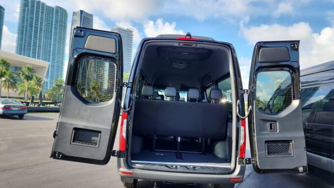 Private and Group Transporation Services - Vehicle Options