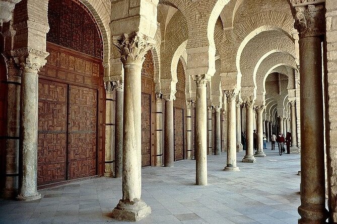 Private and Guided Tour to Kairouan and El Jem and Monastir - Customer Service and Experience