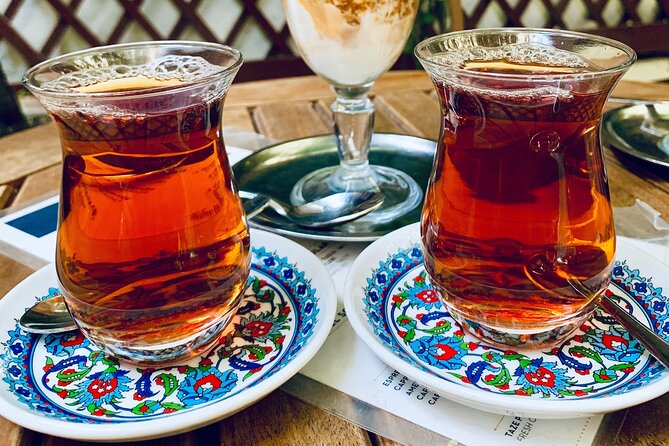 Private and Guided VEGETARIAN / VEGAN Tour of Istanbul - Explore Local Foodie Hotspots
