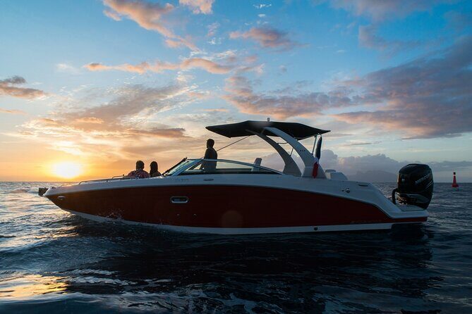Private and Local Sunset Cruise in Tahiti - Who Should Consider This Tour?