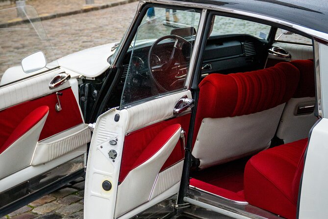 Private and Romantic Tour in a Citroën DS for 2 Hours in Paris - Frequently Asked Questions