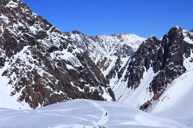 Private Andean Snowshoeing, Carbon Neutral - Inclusive Experience