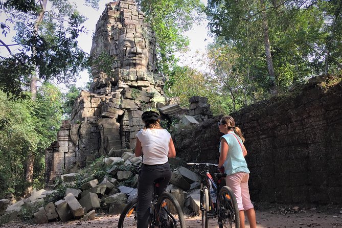 Private Angkor Bakeng Sunset Hidden Gem Bike Tour - Meeting and Pickup