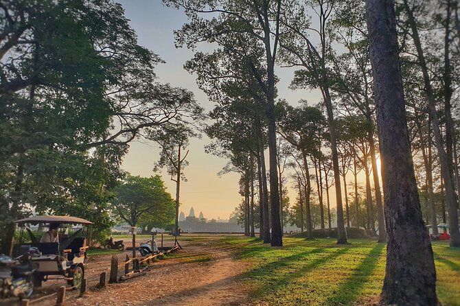 Private Angkor Sunrise & Major Temples Tour by English Speaking SUV Car Driver - Key Points