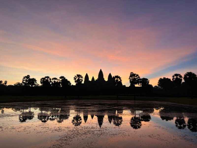 Private Angkor Sunrise Tour by Air-conditioned Vehicle - Itinerary Highlights