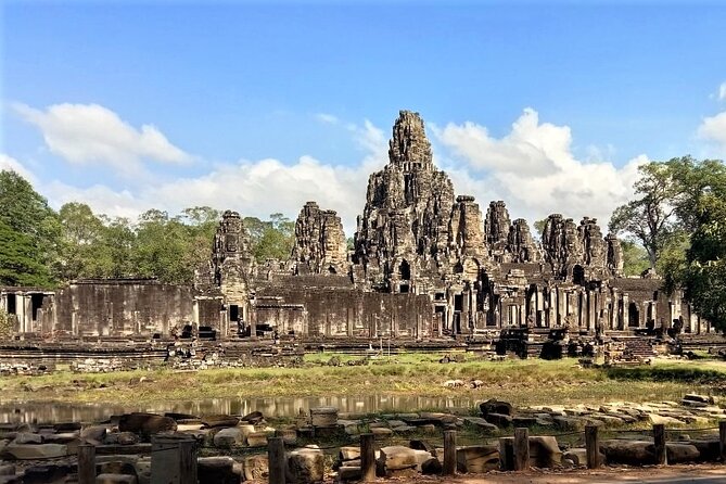 Private Angkor Wat Sunrise, Ta Promh, Banteay Srei, Bayon Tour - Exploring Angkor Wat