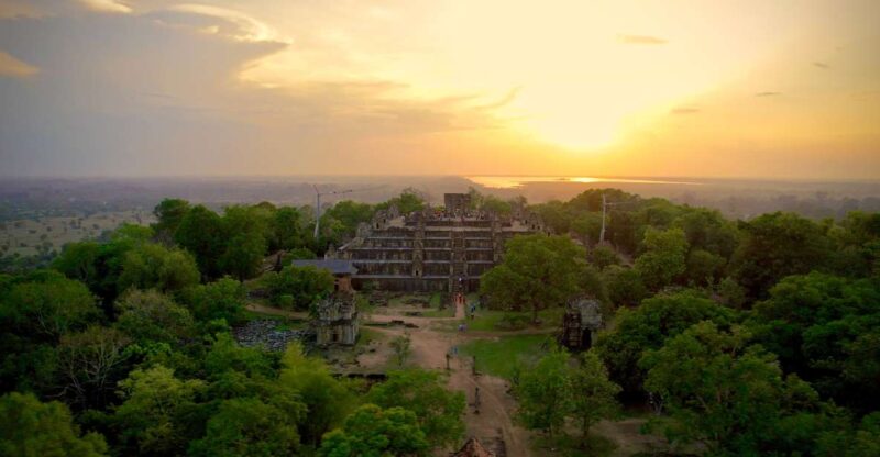Private Angkor Wat Sunset Guide Tour - Pickup and Drop-off Details